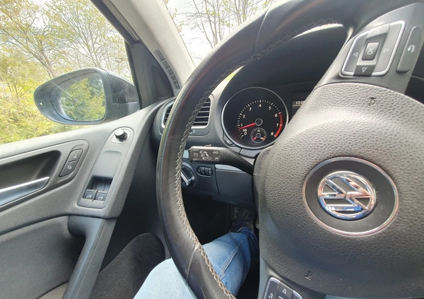 Volkswagen Golf cena 16900 przebieg: 220000, rok produkcji 2010 z Urzędów małe 301